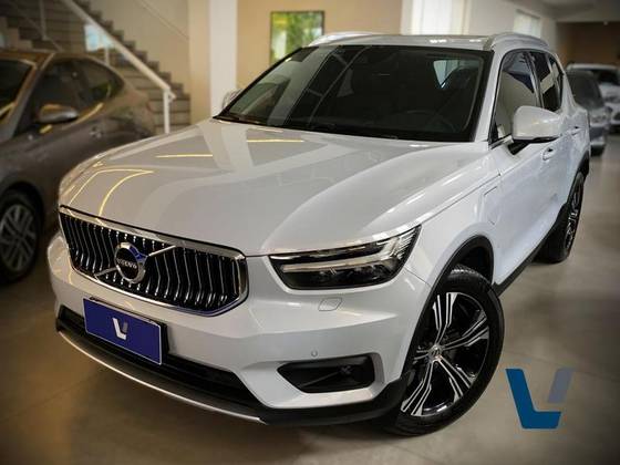 VOLVO XC40 1.5 T5 RECHARGE INSCRIPTION GEARTRONIC VOLVO XC40 1.5 T5 RECHARGE INSCRIPTION GEARTRONIC